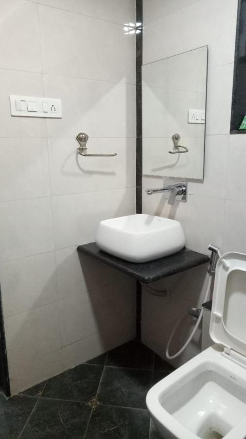 Laxmi Film City Resort Vadodara Kültér fotó